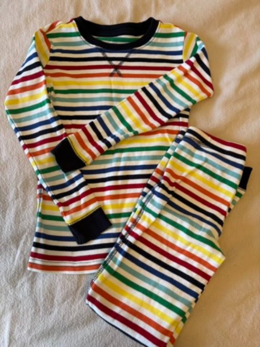 Primary rainbow stripe pajamas Size 6-7